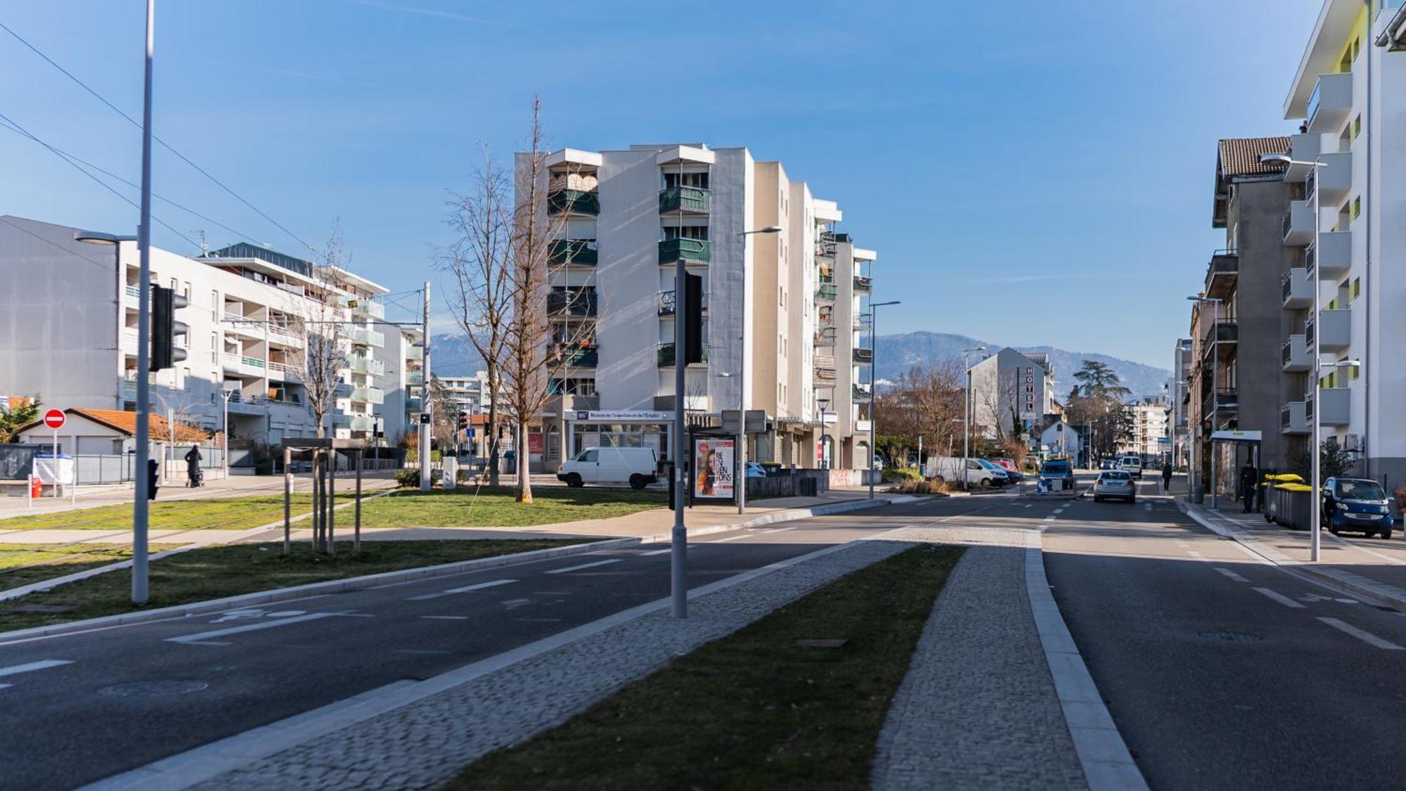 Lac-Montagne-Leman-Geneva, Garage, Tram อานมาส ภายนอก รูปภาพ